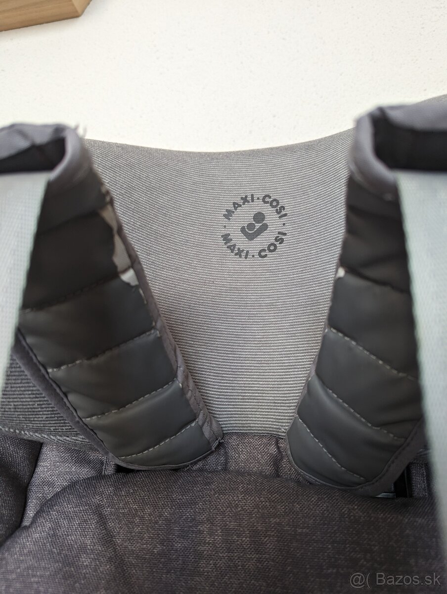 Maxi-Cosi Pearl Pro i-Size s 2wayFix základňou - 2