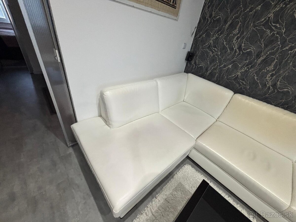 Darujem sedačku - 2