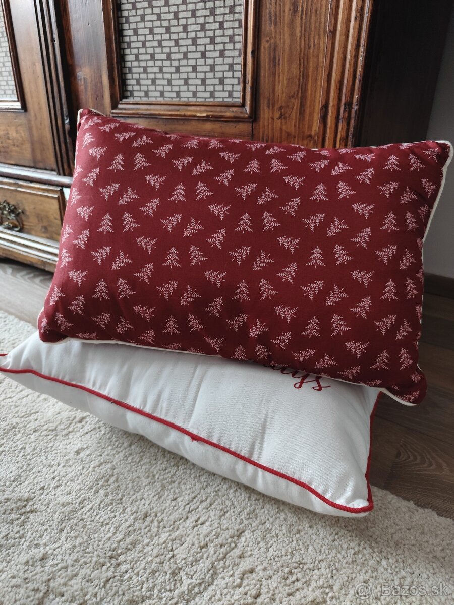 Vankúše vianočné JYSK - 2