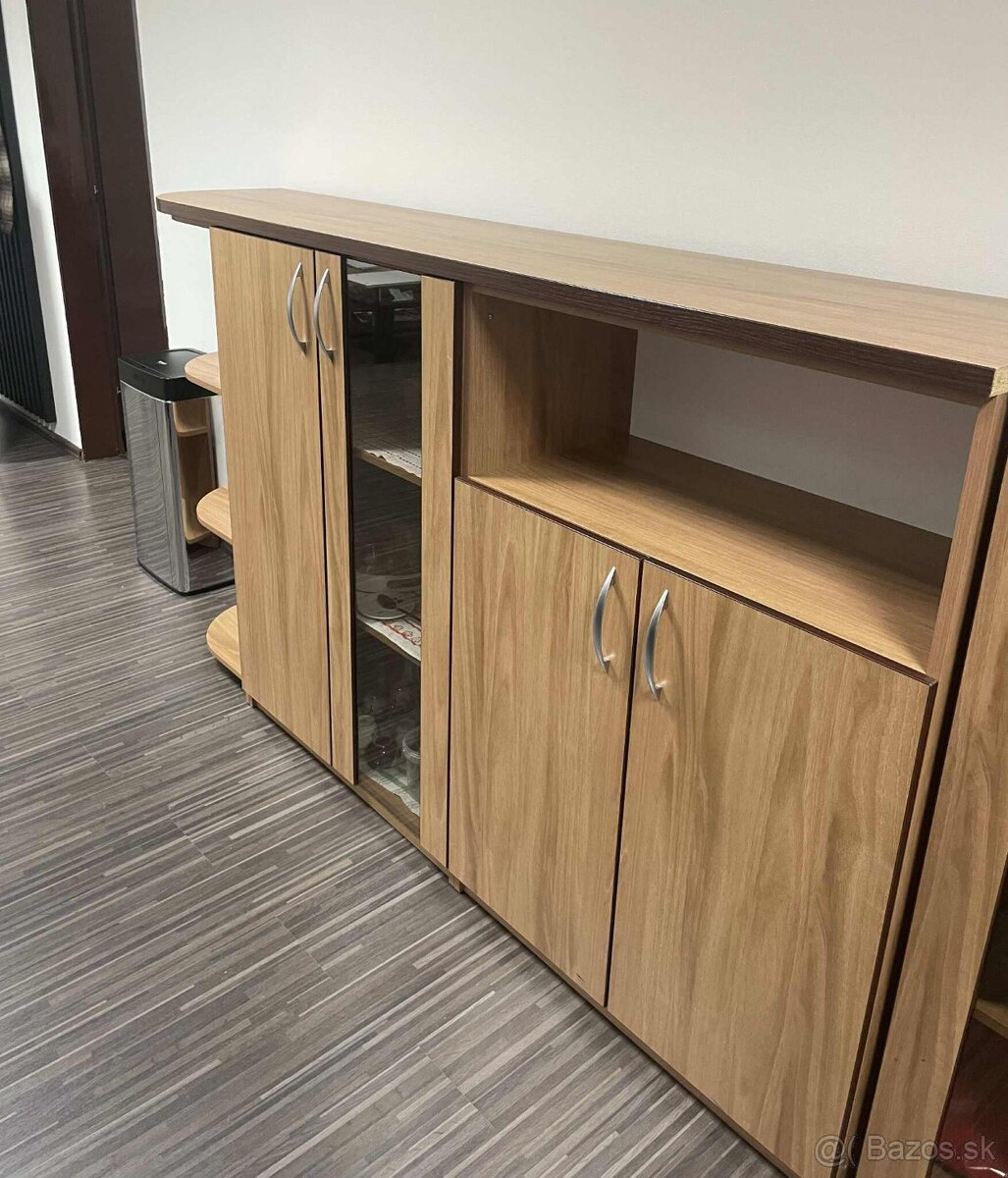 Nábytok na predaj - 2