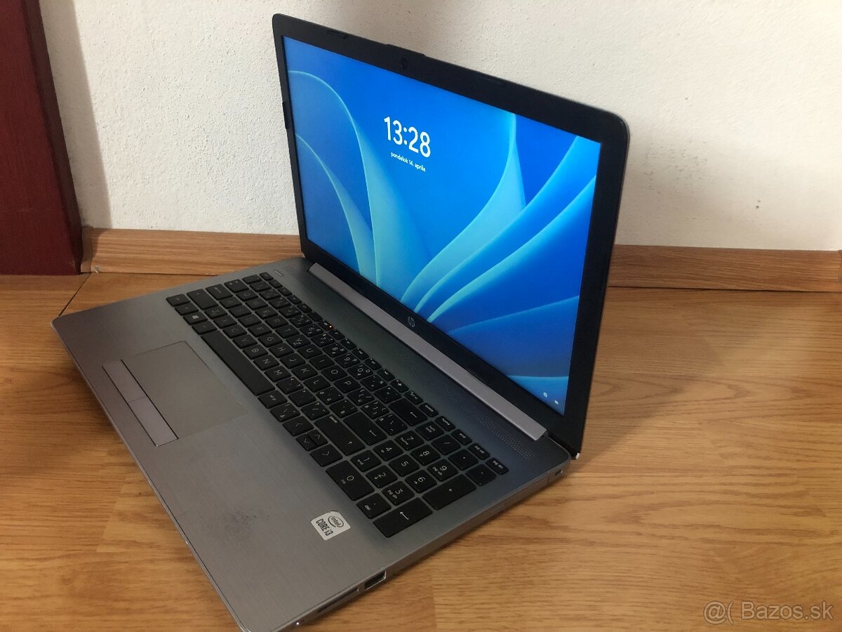 ✅Pracovný notebook HP 250 G7 - 2