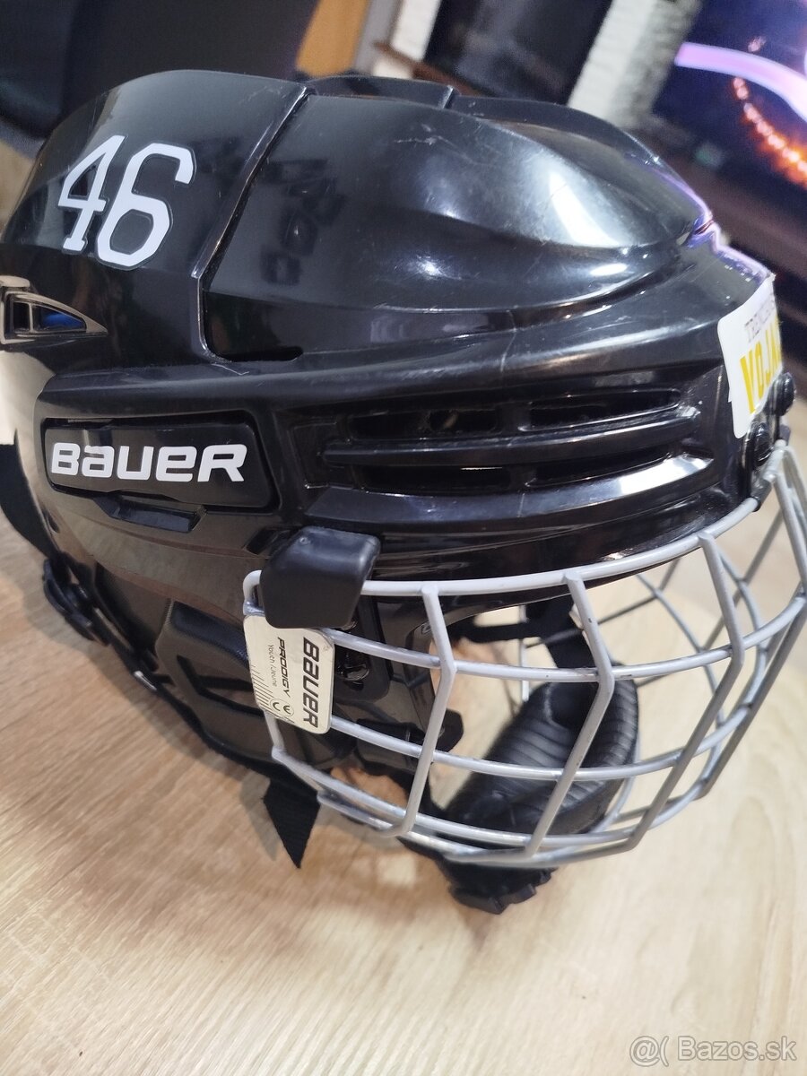 Detská hokejová prilba - 2