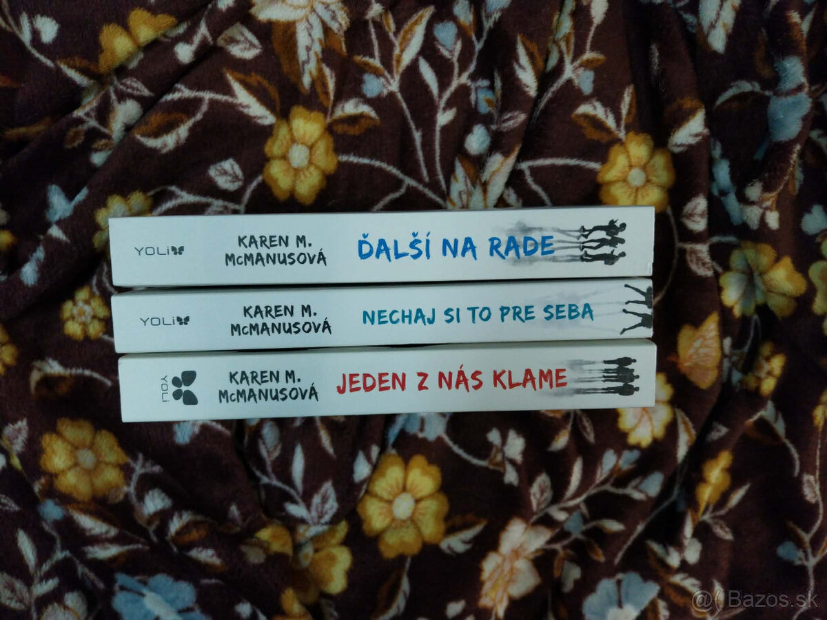 Karen M. McManus - 2