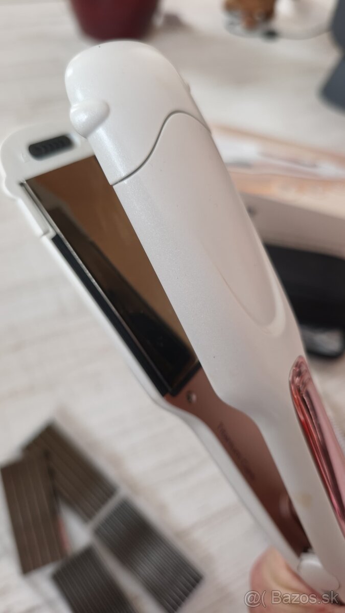 Žehlička a krepovačka NOVÁ - 2