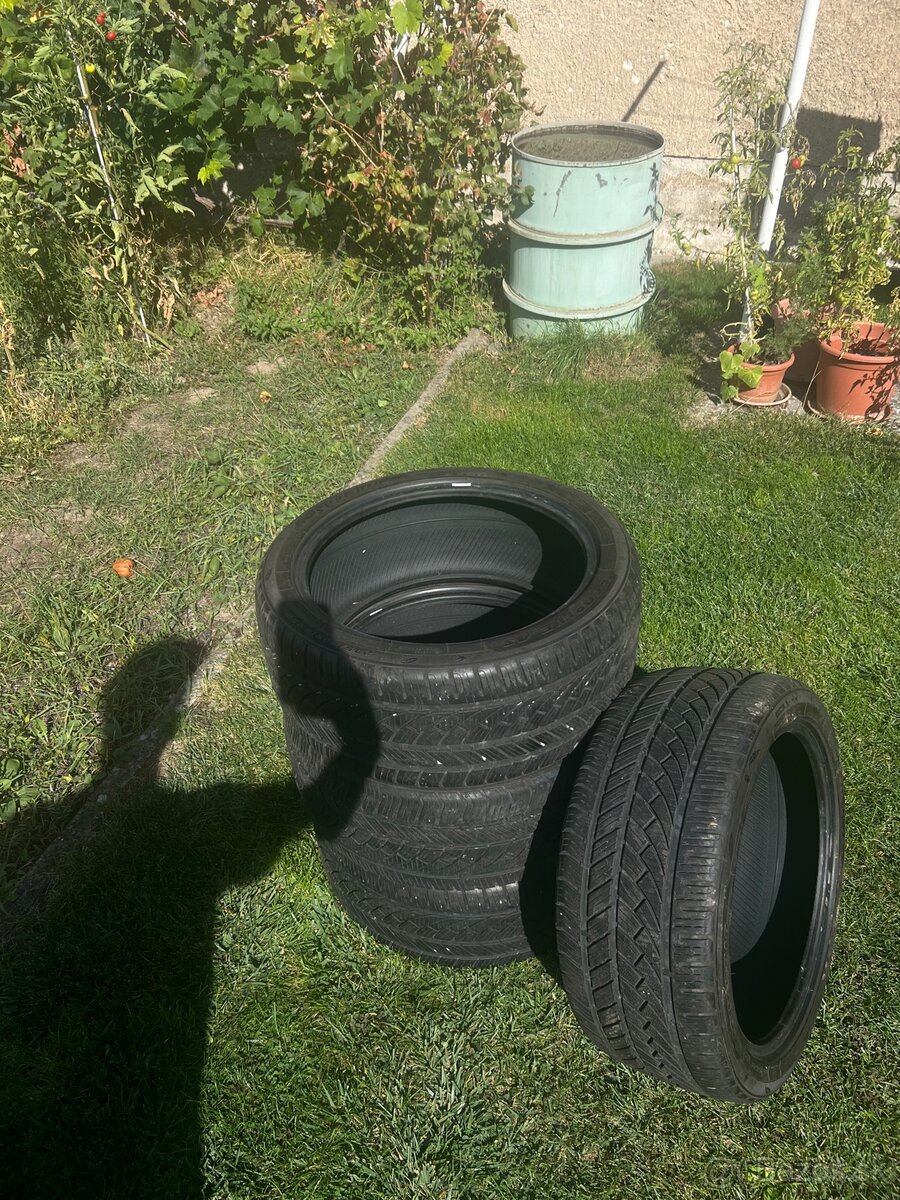 Pneu 235/40 R18 Celoročky Sumeria - 2