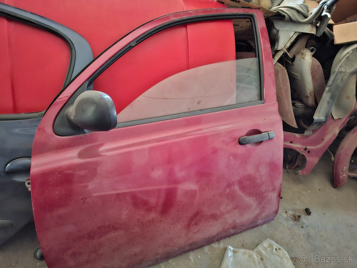 Predám dvere Nissan micra mk12 - 2