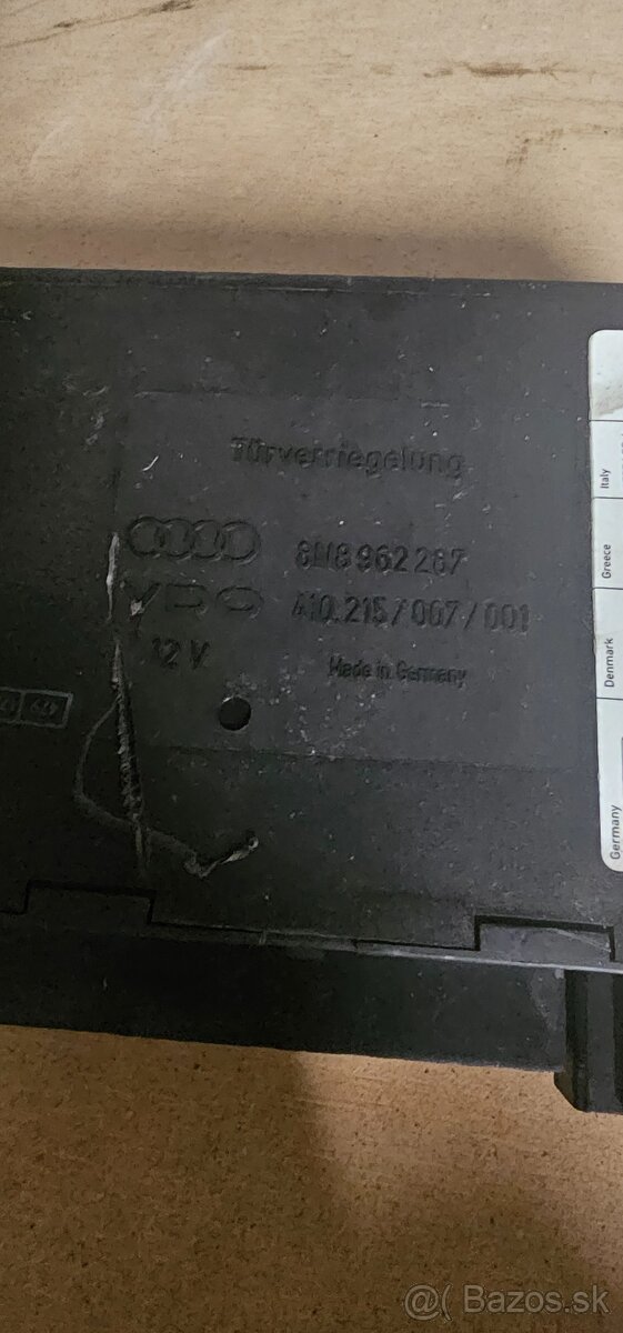 Audi TT 8N Modul komfortu 8N8962267 - 2