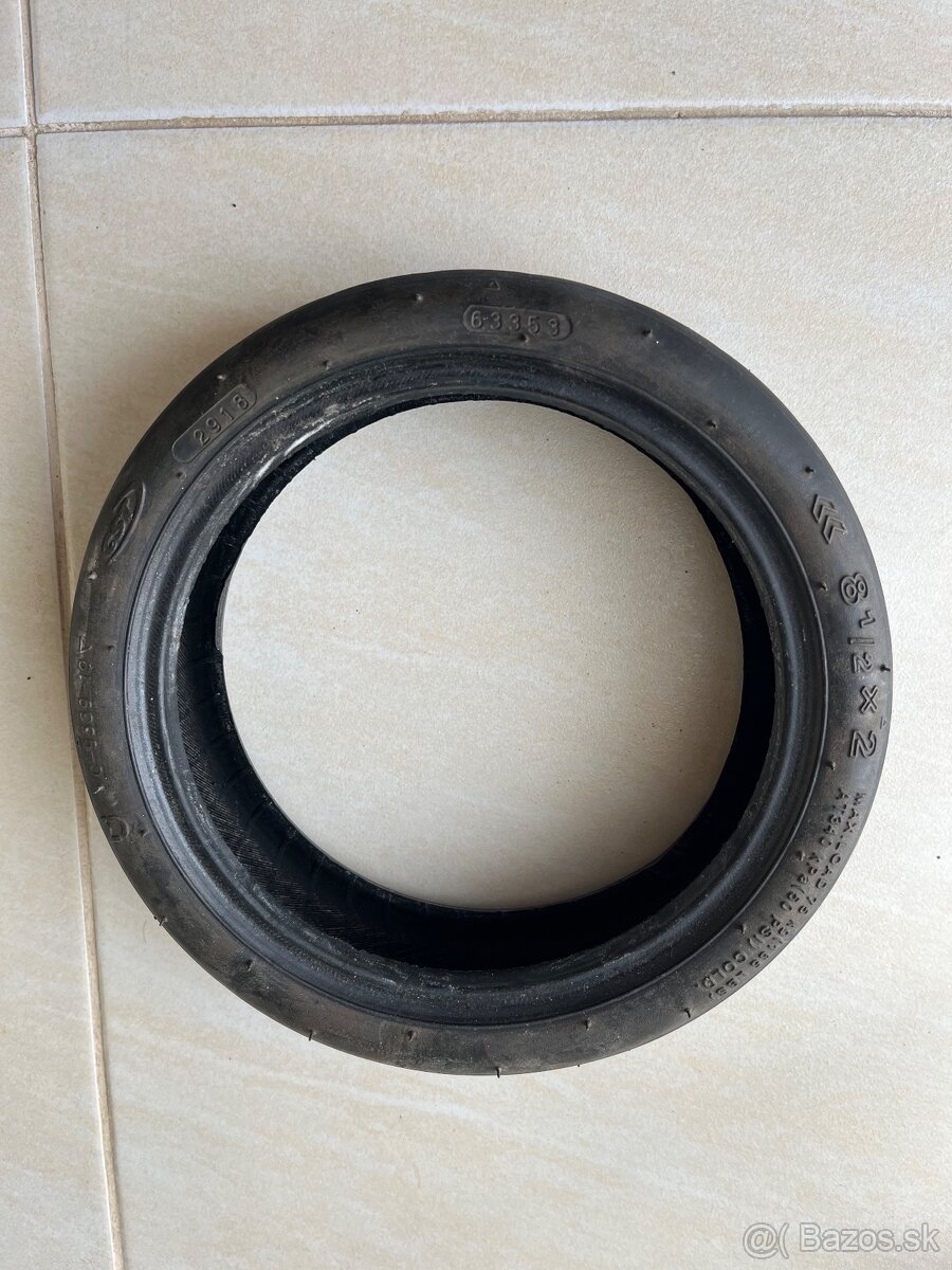 Predam 2 pneumatiky na Xiaomi m365 - 2