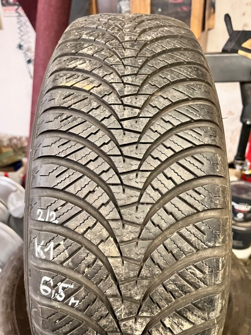 2ks 215/65 R17 103V celoroční pneu - Škoda Kodiaq - DOT 2020 - 2