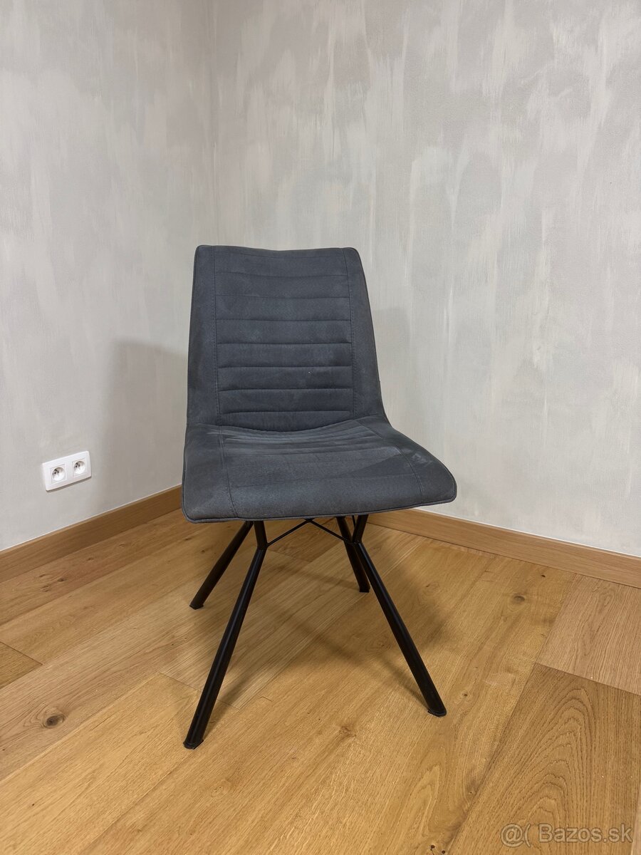 Predám čalúnené stoličky XORA - 4 ks - 2