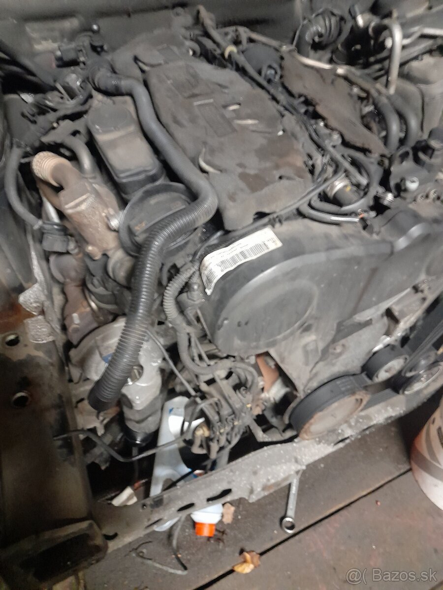 Audi a5 2.0 tdi 105kw caga LY9B - - 2