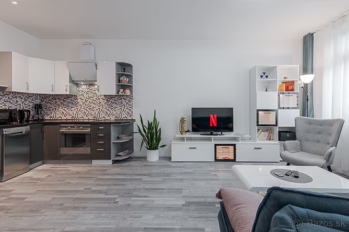 Centrálne umiestnený 2-izbový apartmán - 2