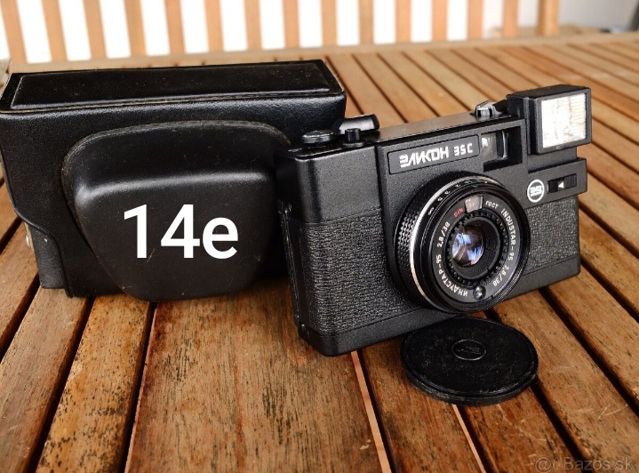 staré fotoaparáty. - 2