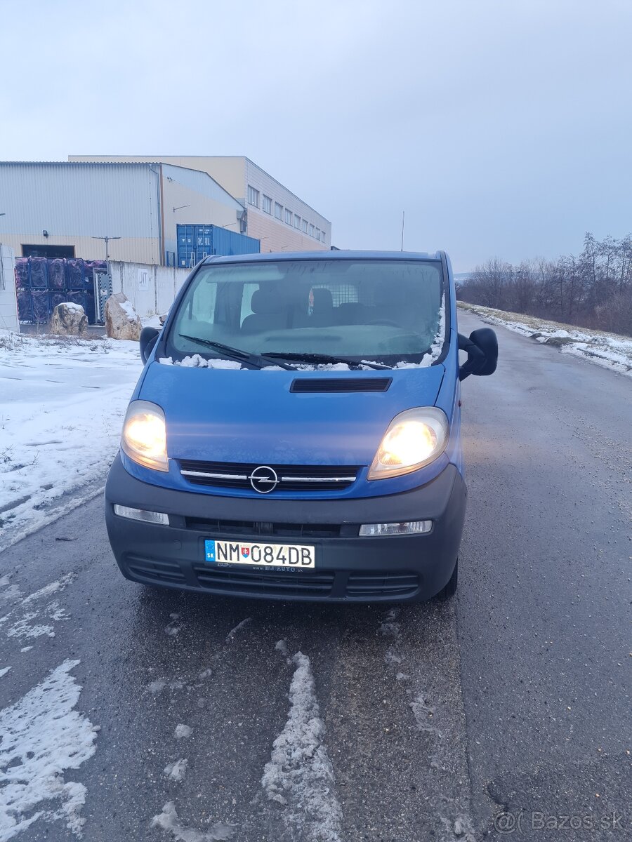 Predam opel vivaro 1.9 dci 6 miestne - 2