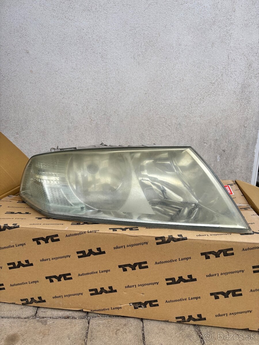 Predne svetla škoda octavia 2 - 2