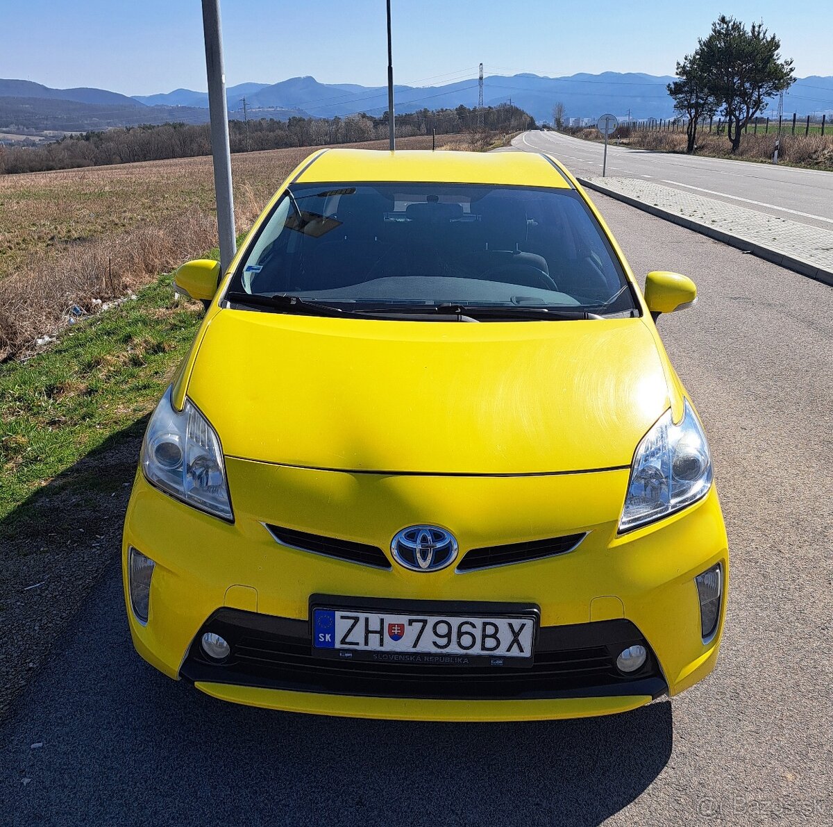 Predám Toyota Prius 1.8 Hybrid 2012 - 2