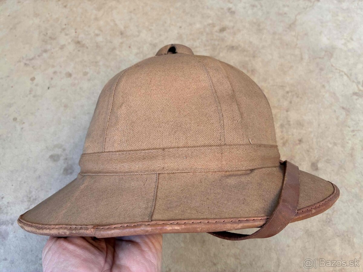 Nemecká tropická prilba 1.model - 2