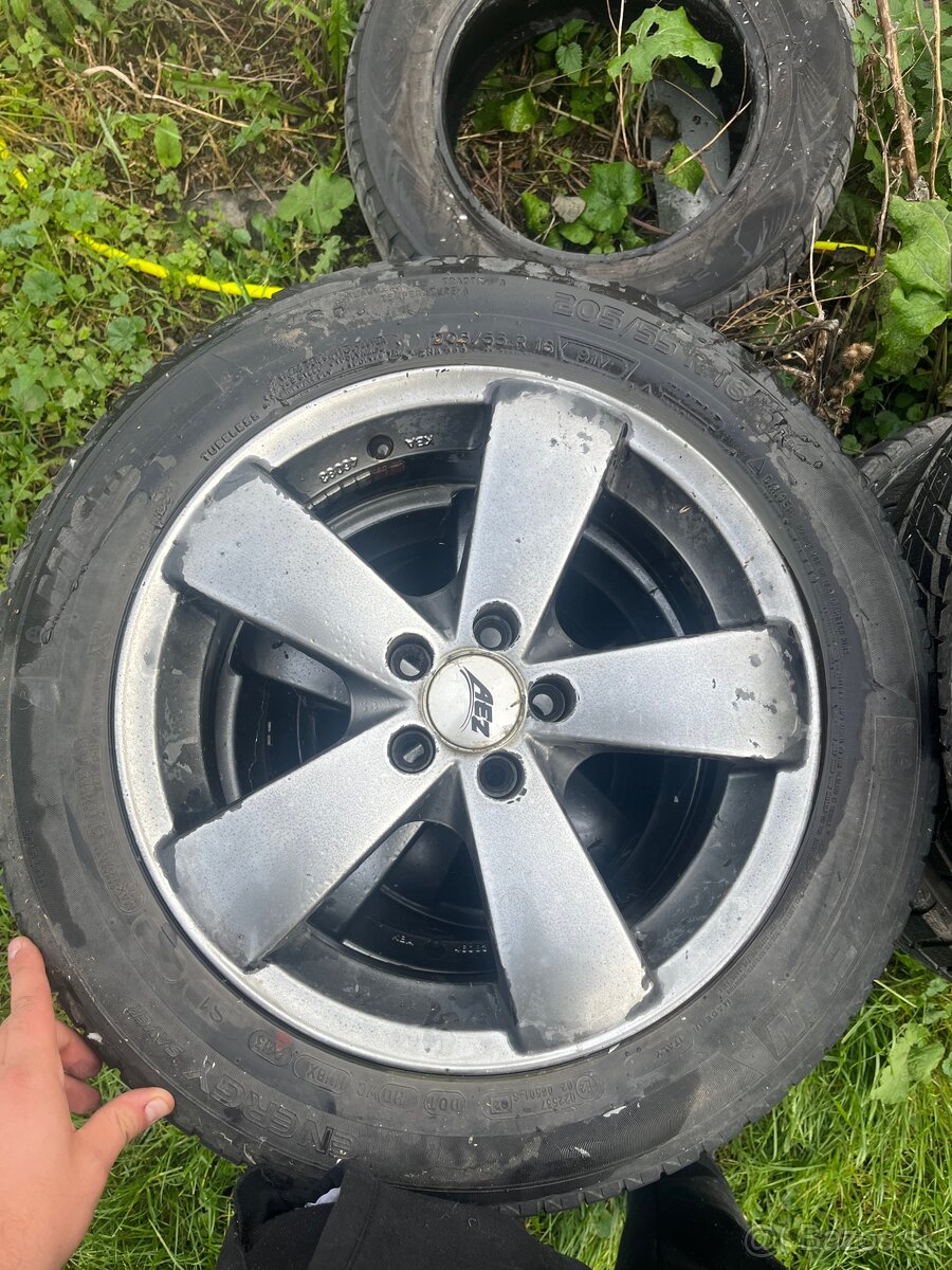 Elektróny 5x100 - 2