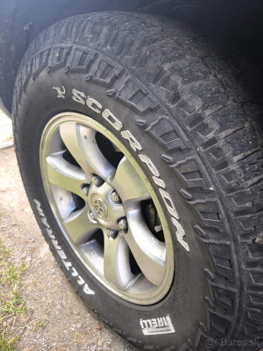 Pirelli all terrain plus 265/70r17 - 2