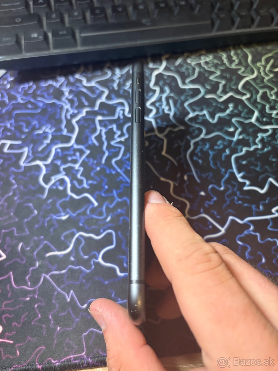 Iphone 11 128 GB diely - 2