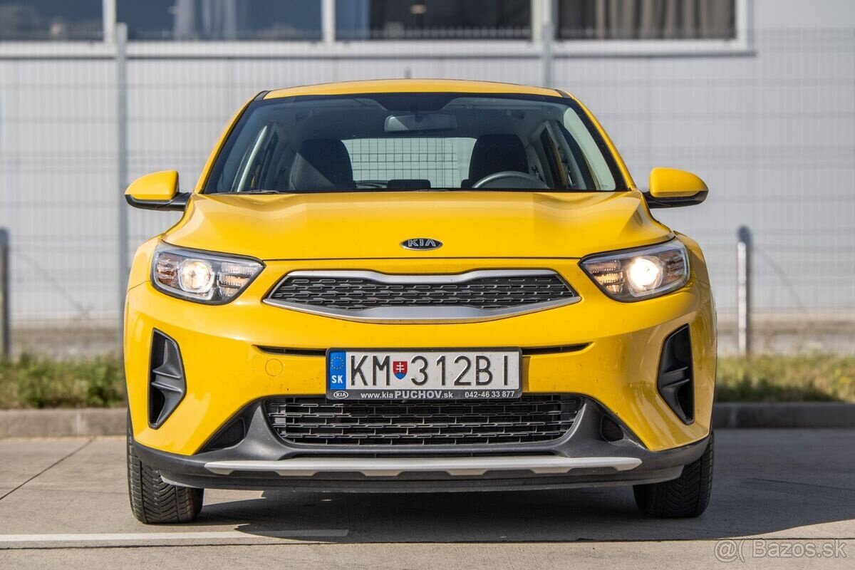Kia Stonic 2018 Silver 73kW MT/6 / Kúpené v SR - 2
