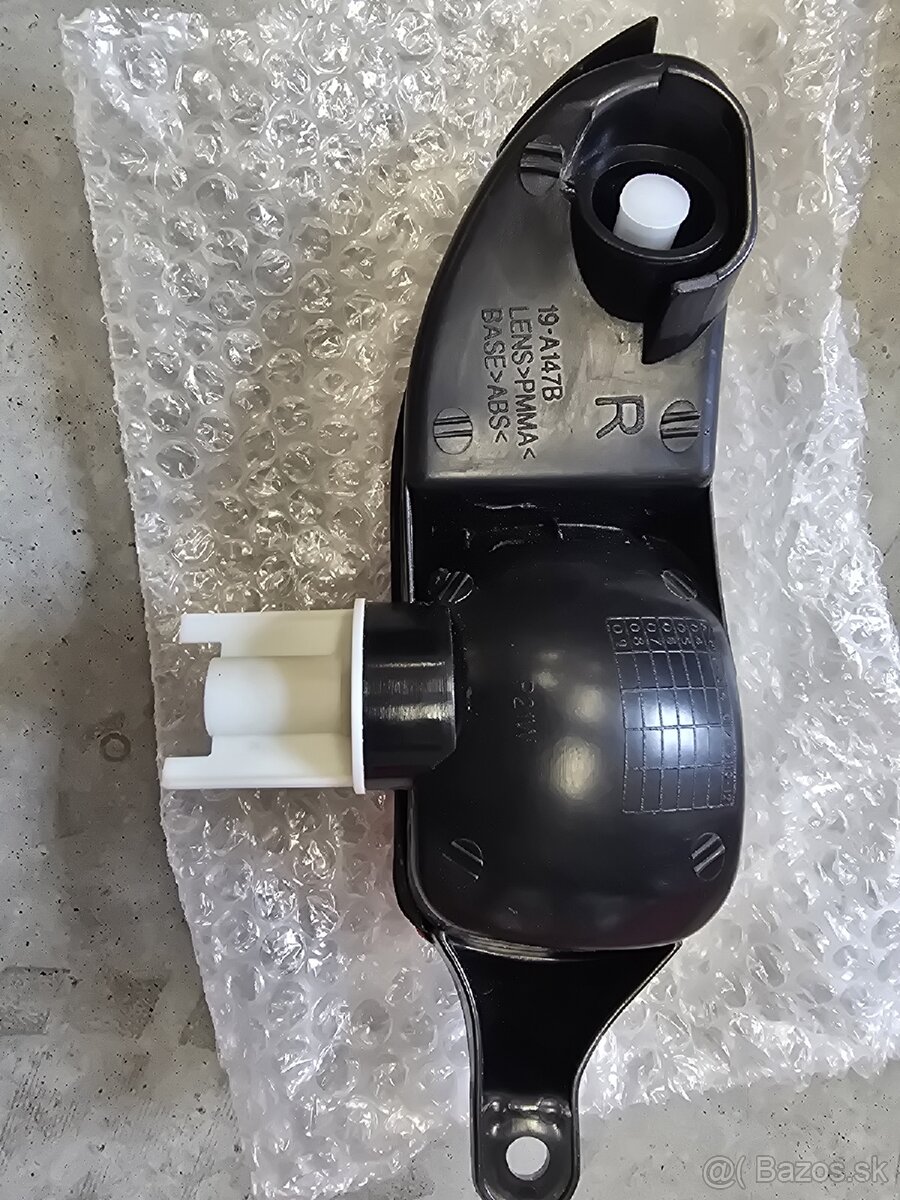 zadna hmlovka OPEL CORSA - 2