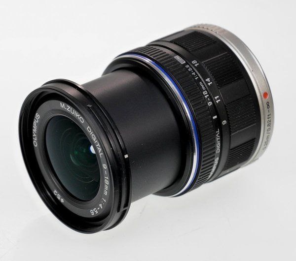 Olympus M.Zuiko Digital 9-18mm 1:4-5.6 Lens, B&W KR1.5 filtr - 2