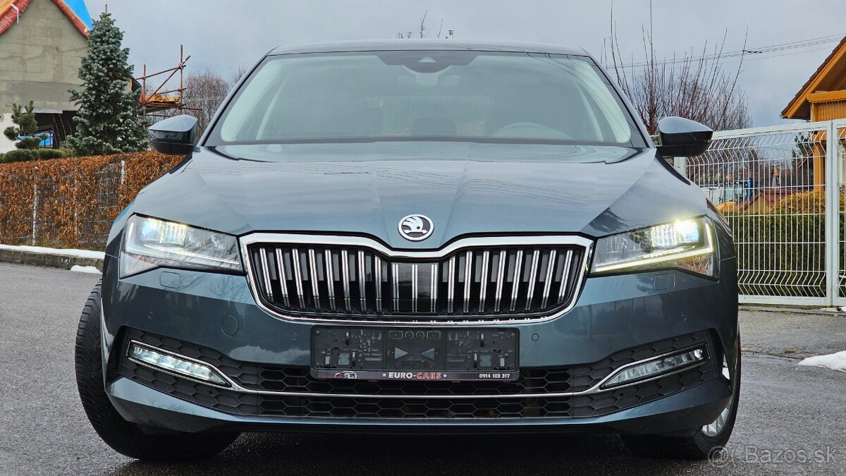 Škoda Superb 1.5 TSI ACT Joy Plus MODEL 2021 - 2
