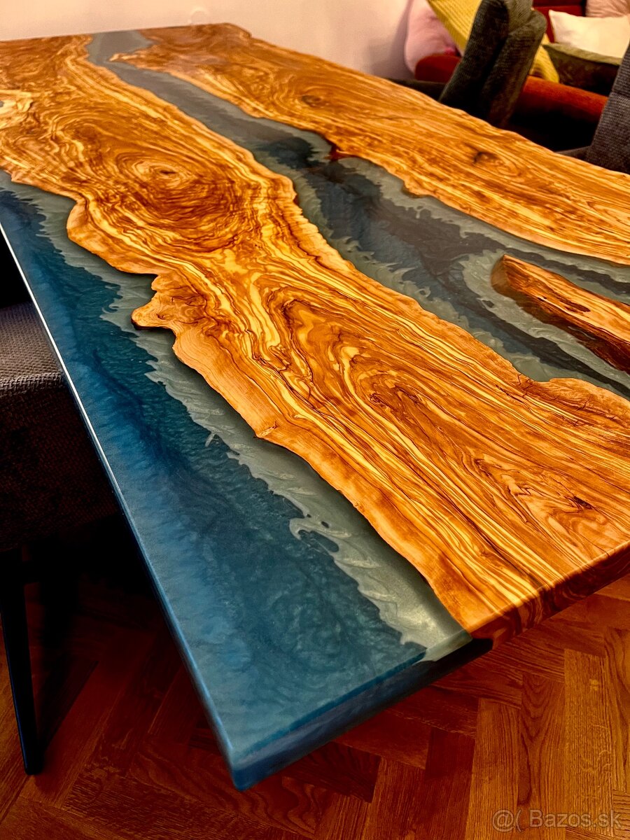 Jedalenský olivový stôl - 2