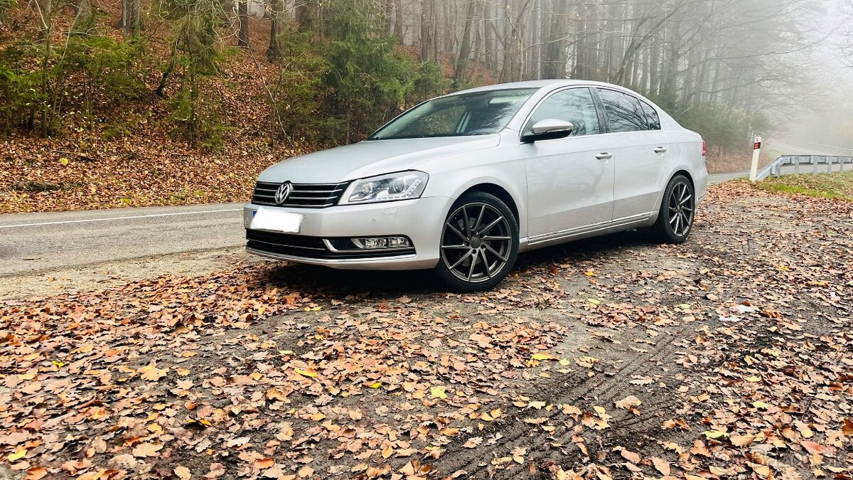PASSAT B7 - 2