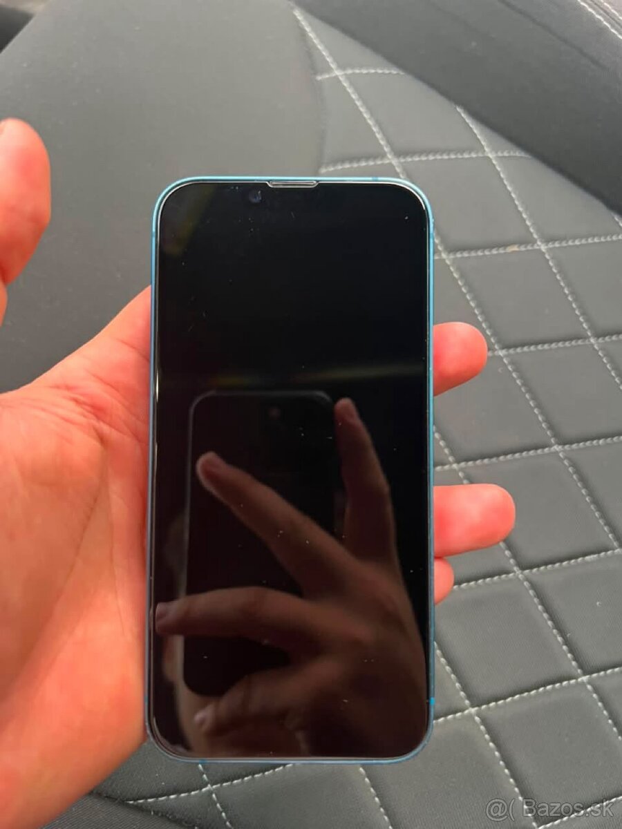 iPhone 13 - 2