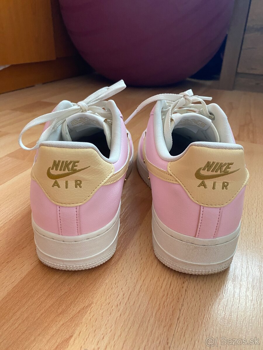 Nike Air Force - 2