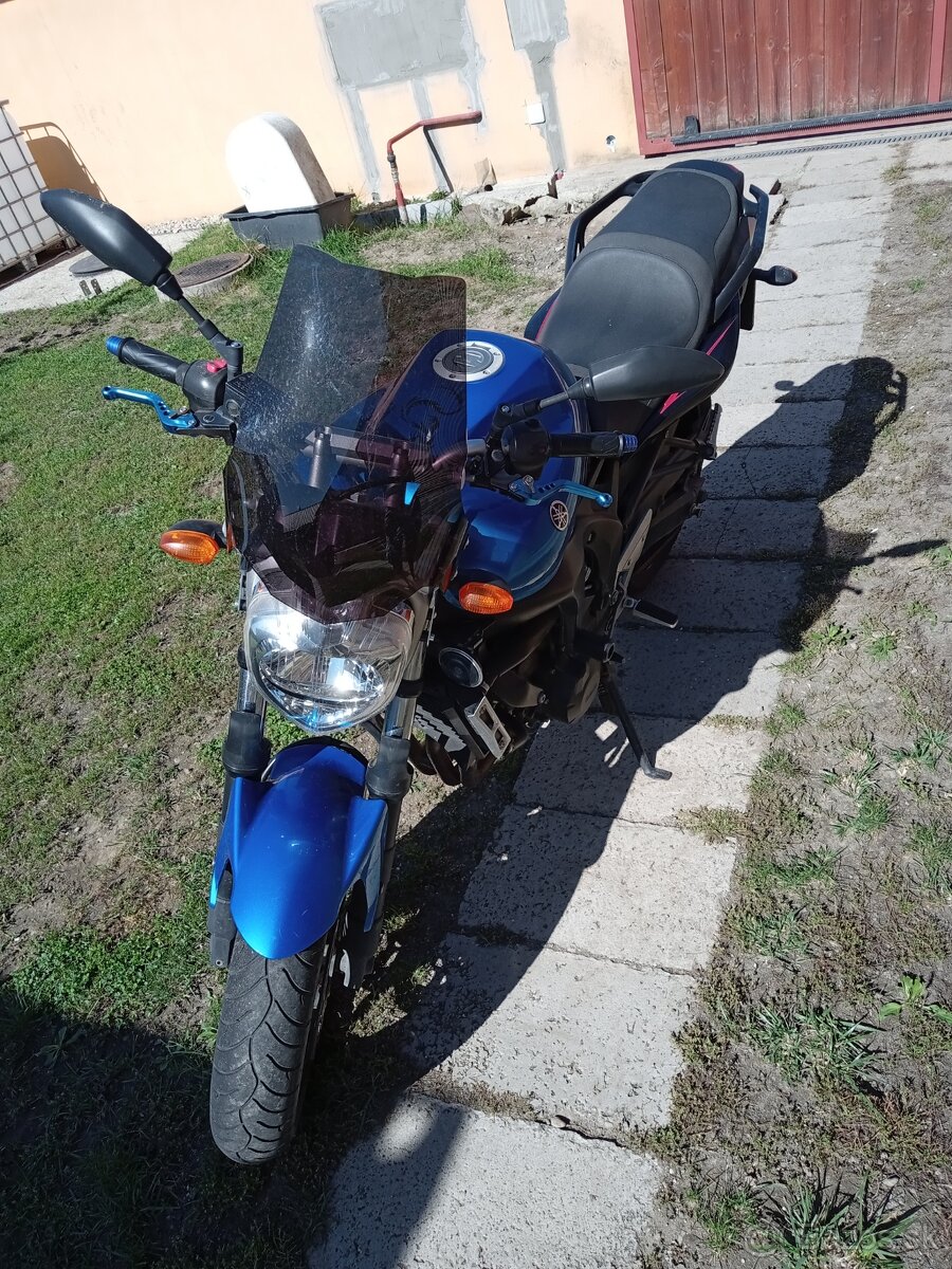 Yamaha FZ6 S2 - 2