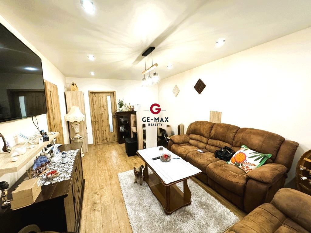 Kompletne zrekonštruovaný 4-izbový byt – Hollého, sídlisko V - 2