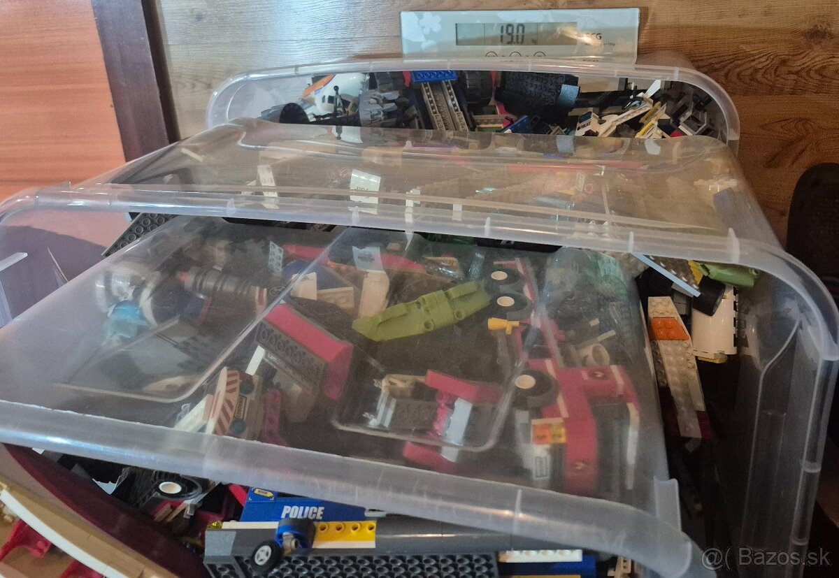 Black week ponuka lego mix 19 kg aj s krabicami - 2