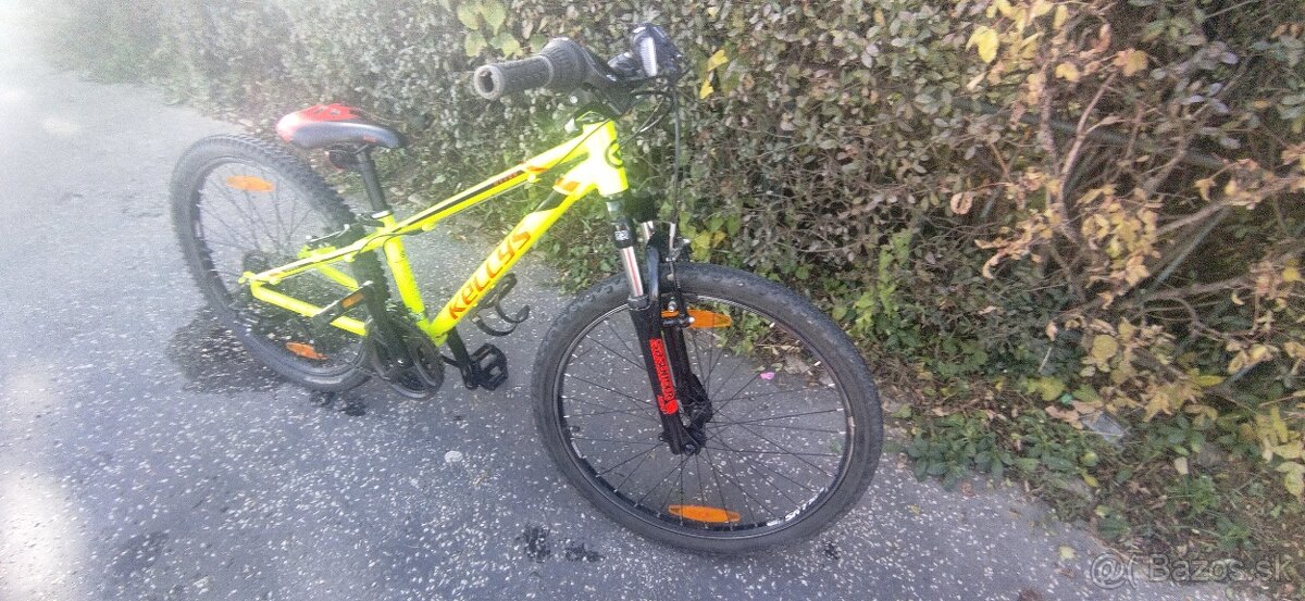 Predám zachovalý bicykelKellys kiter 50 - 24" kolesa. Dovoz - 2