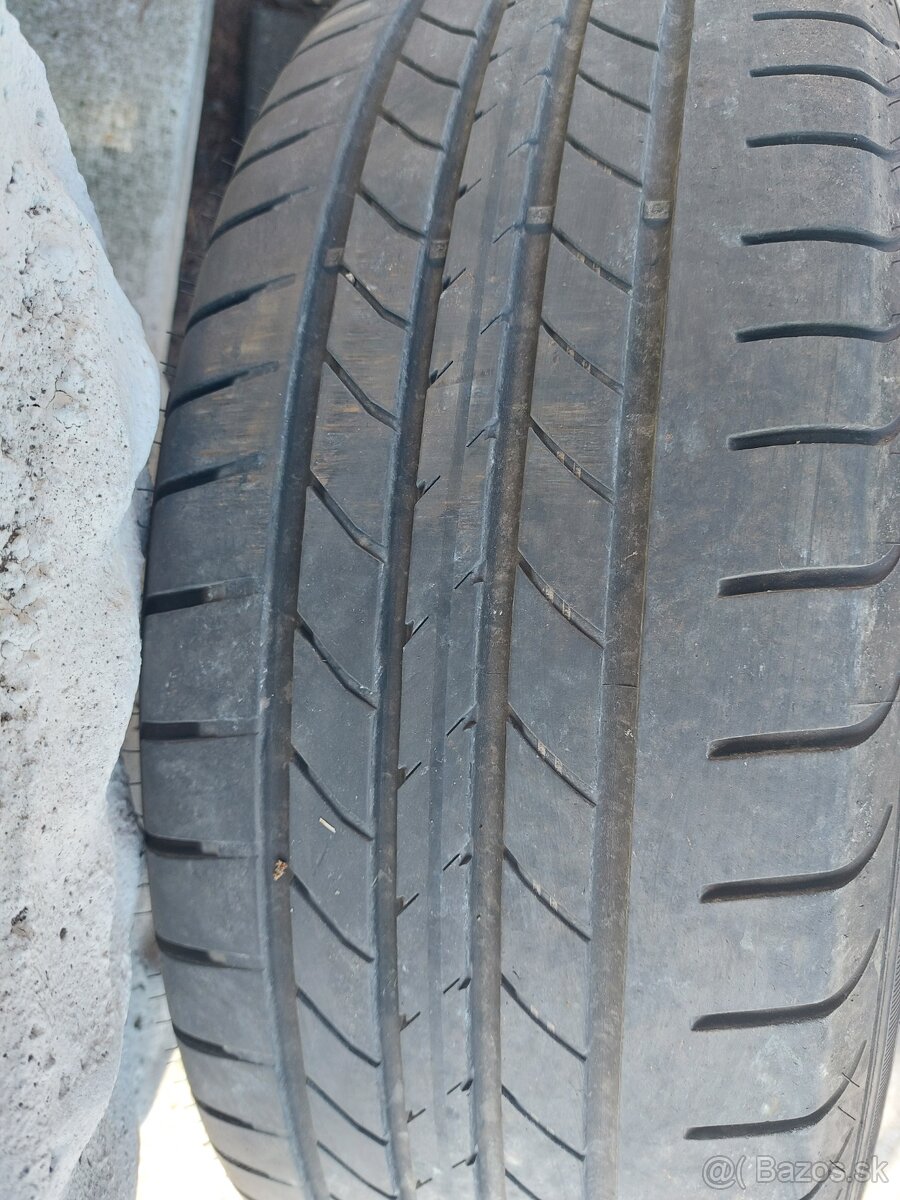 205/60 r16 - 2