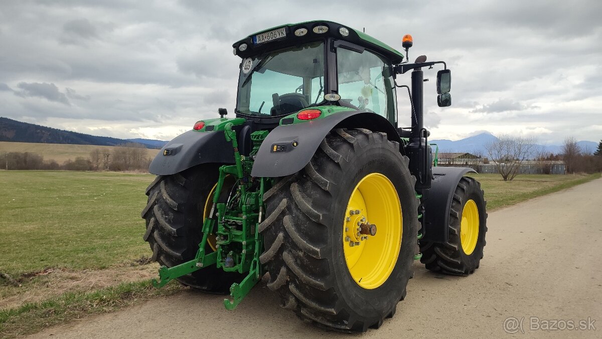 John Deere 6215 R Auto Powr - 2