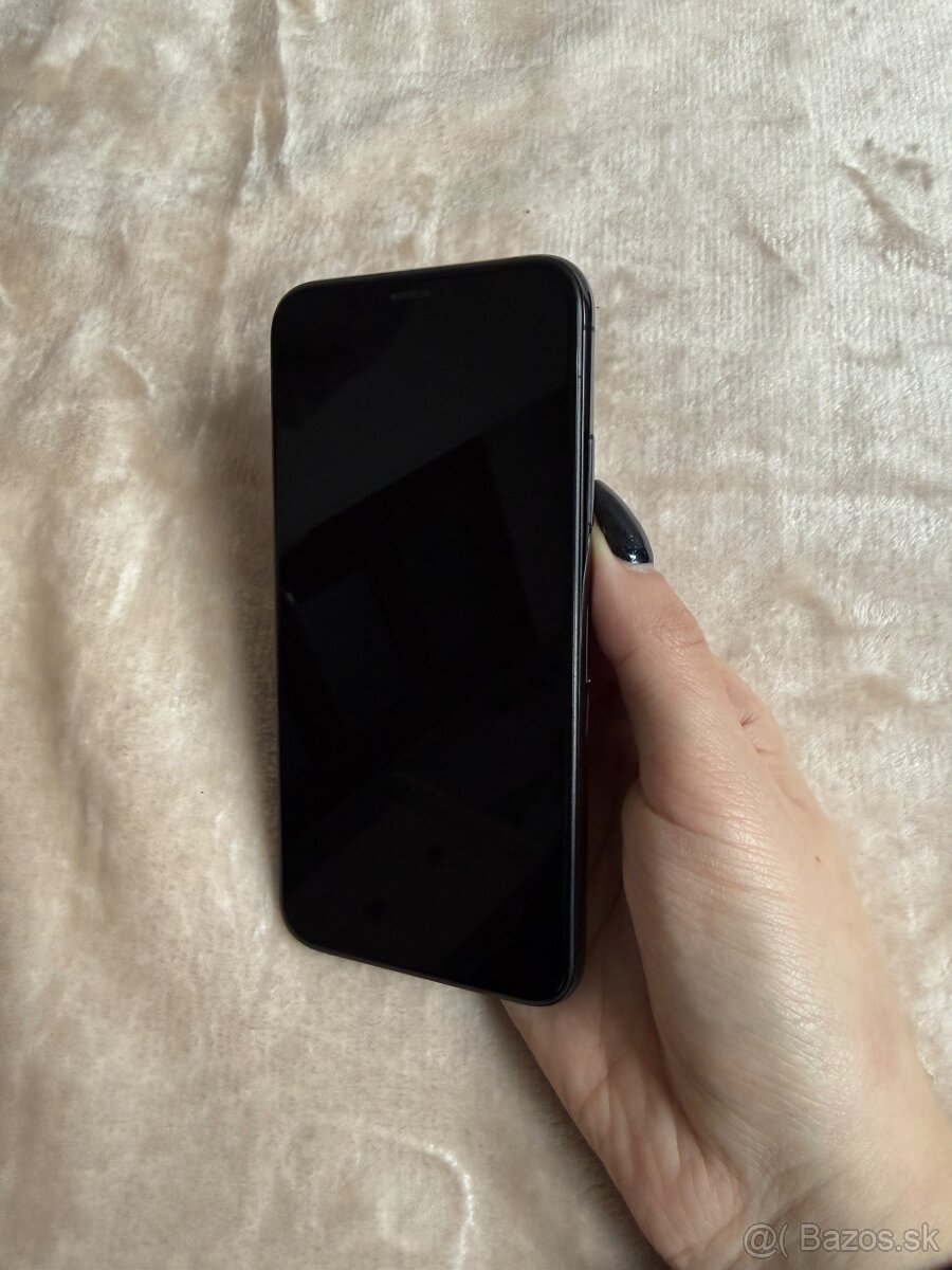 Apple iPhone XS 64GB Space Grey - 2