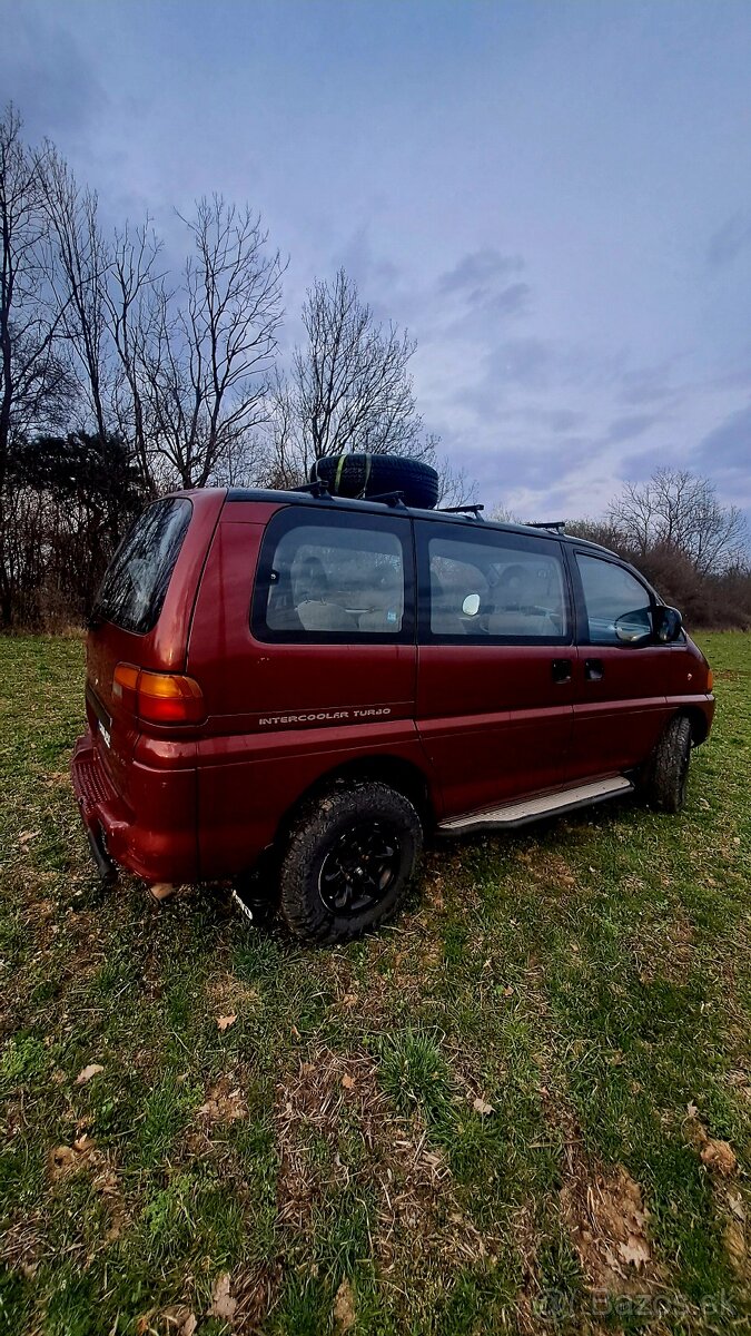 Mitsubishi L400 Space Gear - 2