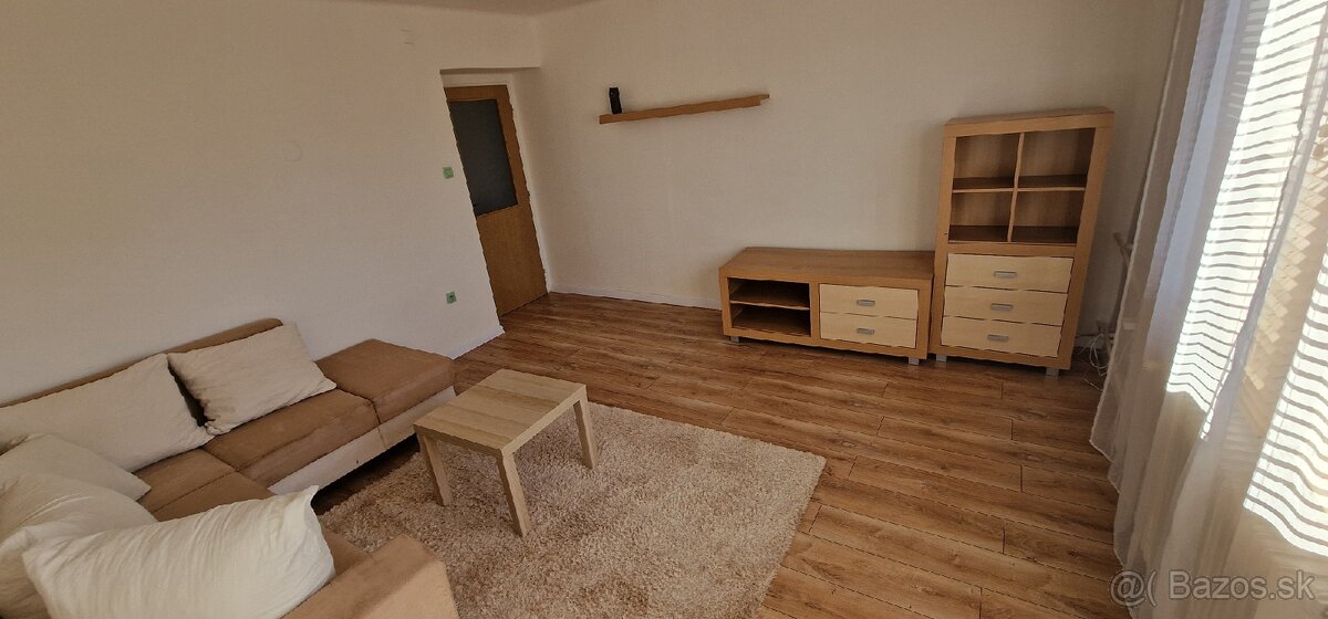 Na predaj 2izbový byt, Staré sídlisko - 2