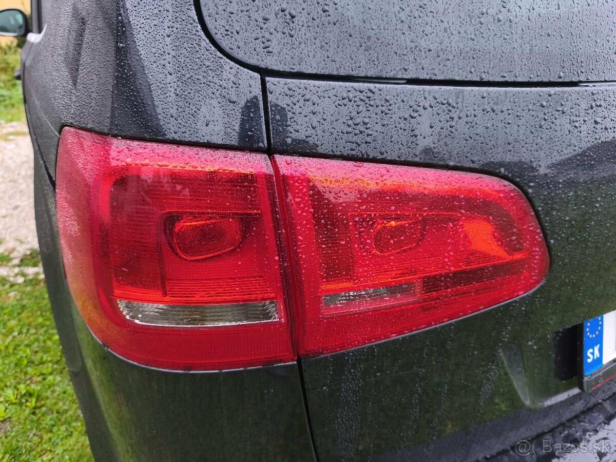 Zadné svetlá Sharan 2014 komplet - 2