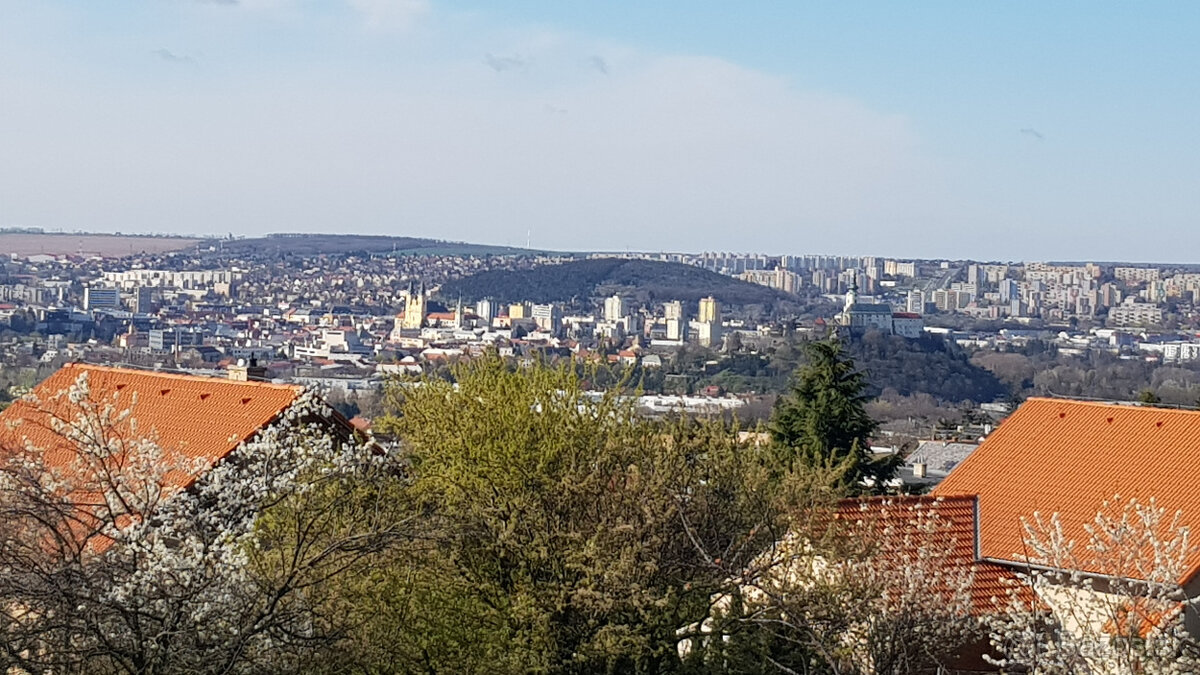 Predám 10á pozemok - Nitra, Zobor. - 2