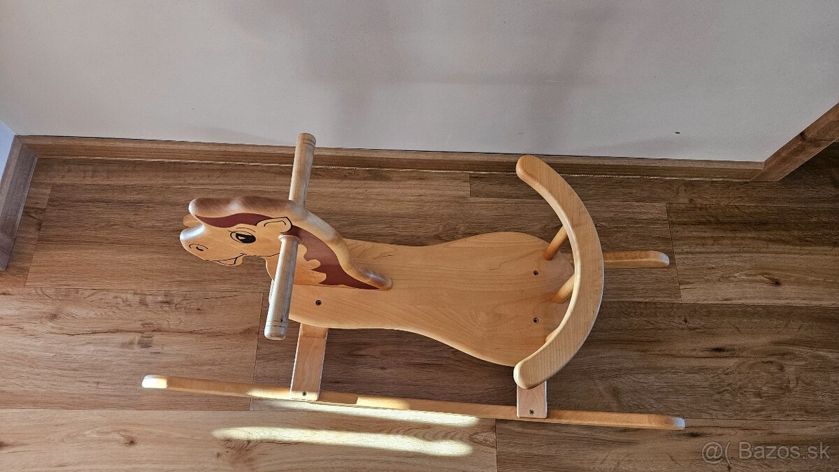 Drevený hojdací koník - 2