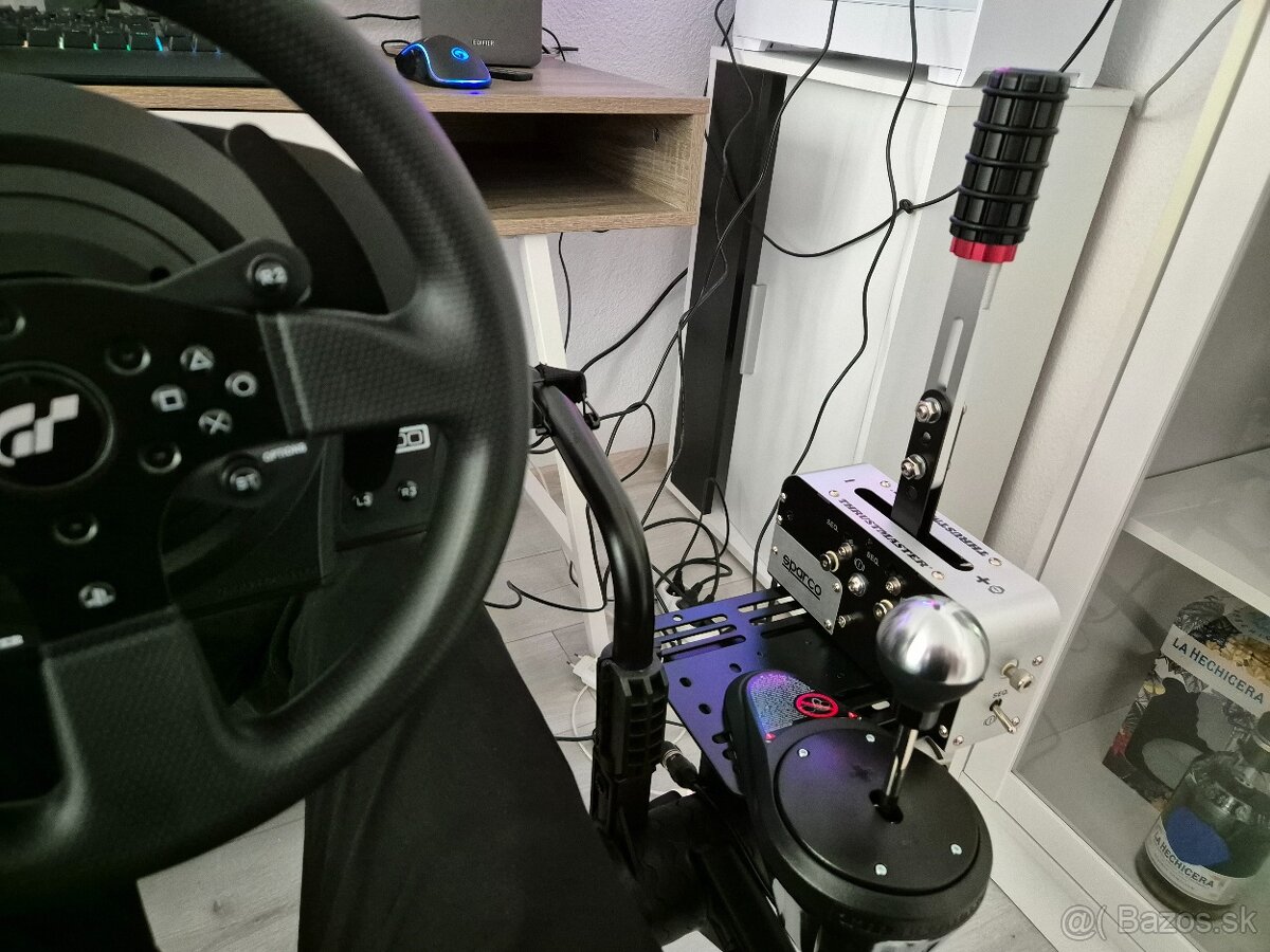 Predám závodný simulátor. - 2