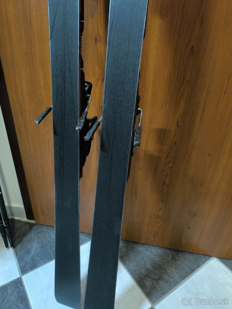 Karvingove lyže Blizzard 175cm + palice - 2