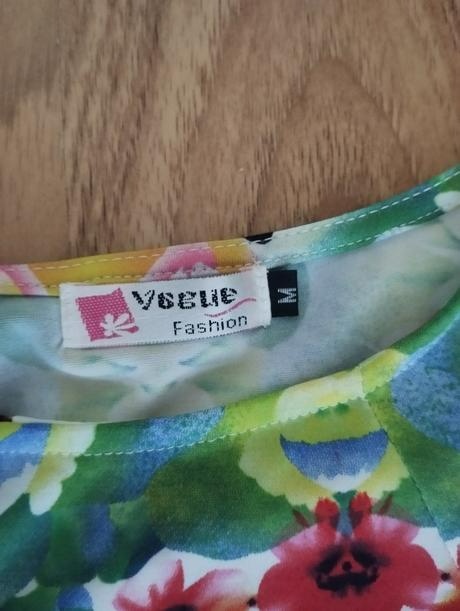 Letné kvietkované šaty - S - 2