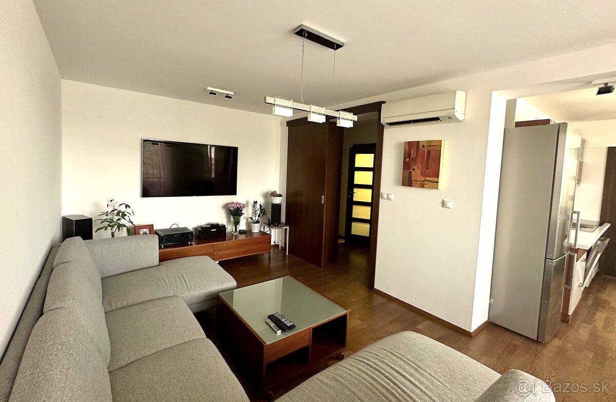 Na predaj: štýlový 4-izbový v Prievidzi – Sídlisko Sever - 2