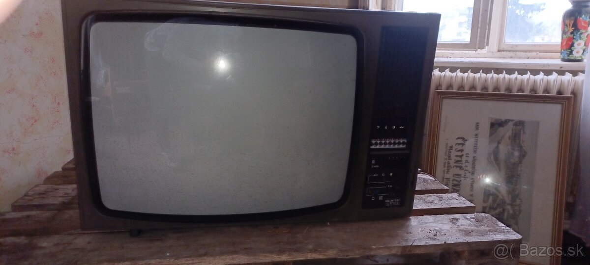 2x stary funkcny televizor - 2