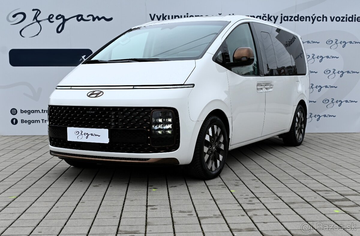 Hyundai Staria 2.2 Luxury - 2